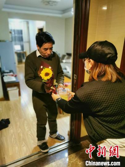 「住户」云南首例输入性病例居住楼栋解封 447人恢复正常生活