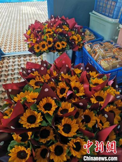 「住户」云南首例输入性病例居住楼栋解封 447人恢复正常生活