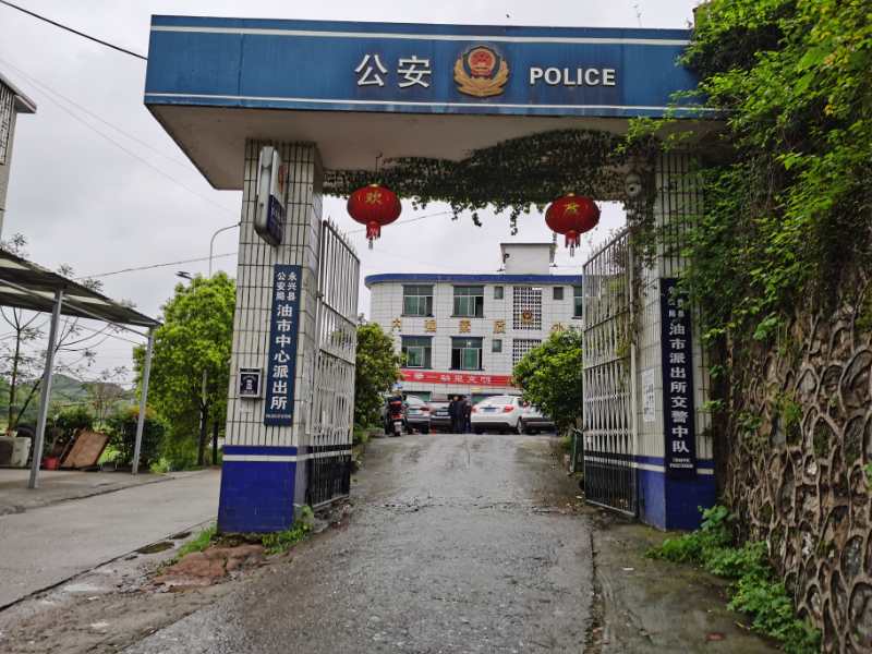 列车■信号员回忆郴州列车侧翻：事发前一分钟接到电话