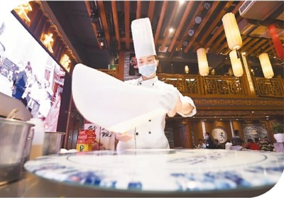 奥城“夜经济”人气旺起来