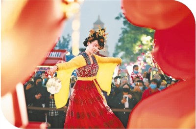 奥城“夜经济”人气旺起来