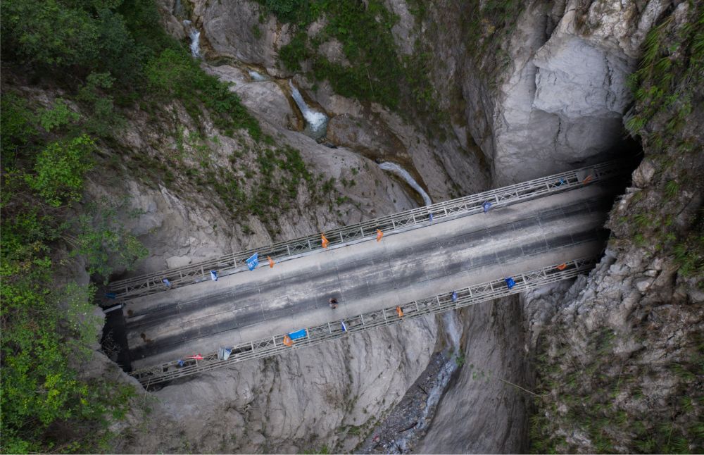 国家相册|《国家相册》：山间一条路