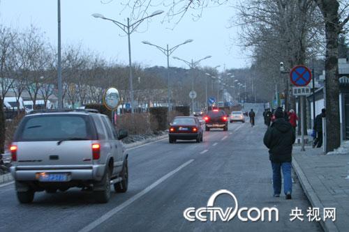 维和警察遗体送别仪式在北京八宝山殡仪馆大礼