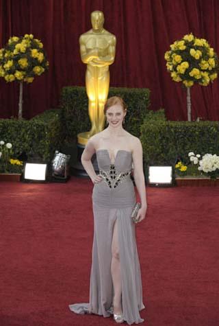 Deborah Ann Woll arrives for the awarding ceremony of the 82nd Academy Awards at the Kodak Theater in Hollywood, California, the United States, March 7, 2010.(Xinhua/Qi Heng)