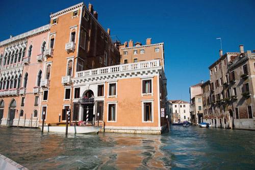 Palazzo Barbarigo is a palace in Venice, Italy, situated on the Grand Canal of the city. 