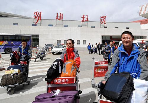 全国名导游进课堂工程(拉萨站)开班仪式举行_