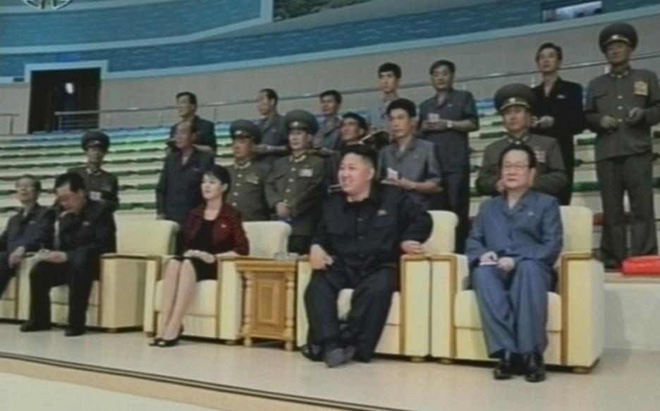 朝媒证实 金正恩 已经 结婚  其妻子名为李雪洙(组