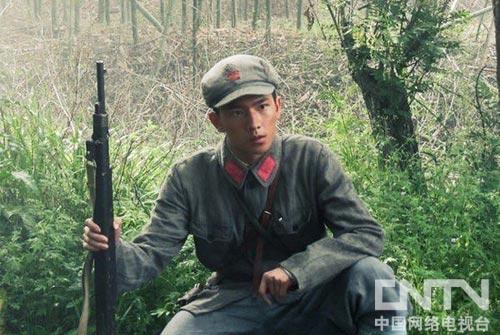 杨洋饰演杜长友