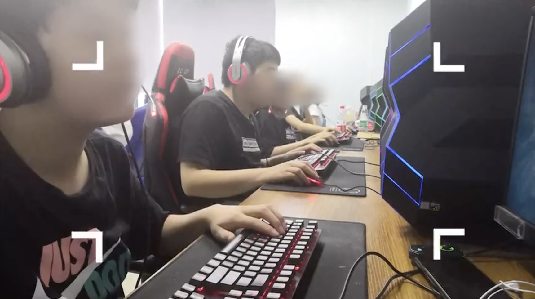 用魔法打败魔法还是兜售电竞培训？电竞劝退业务引发这些思考→(图1)