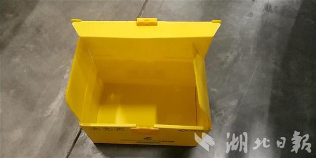 化妆盒子品制作过程图_化妆品盒子制作过程_化妆盒子品制作过程怎么写