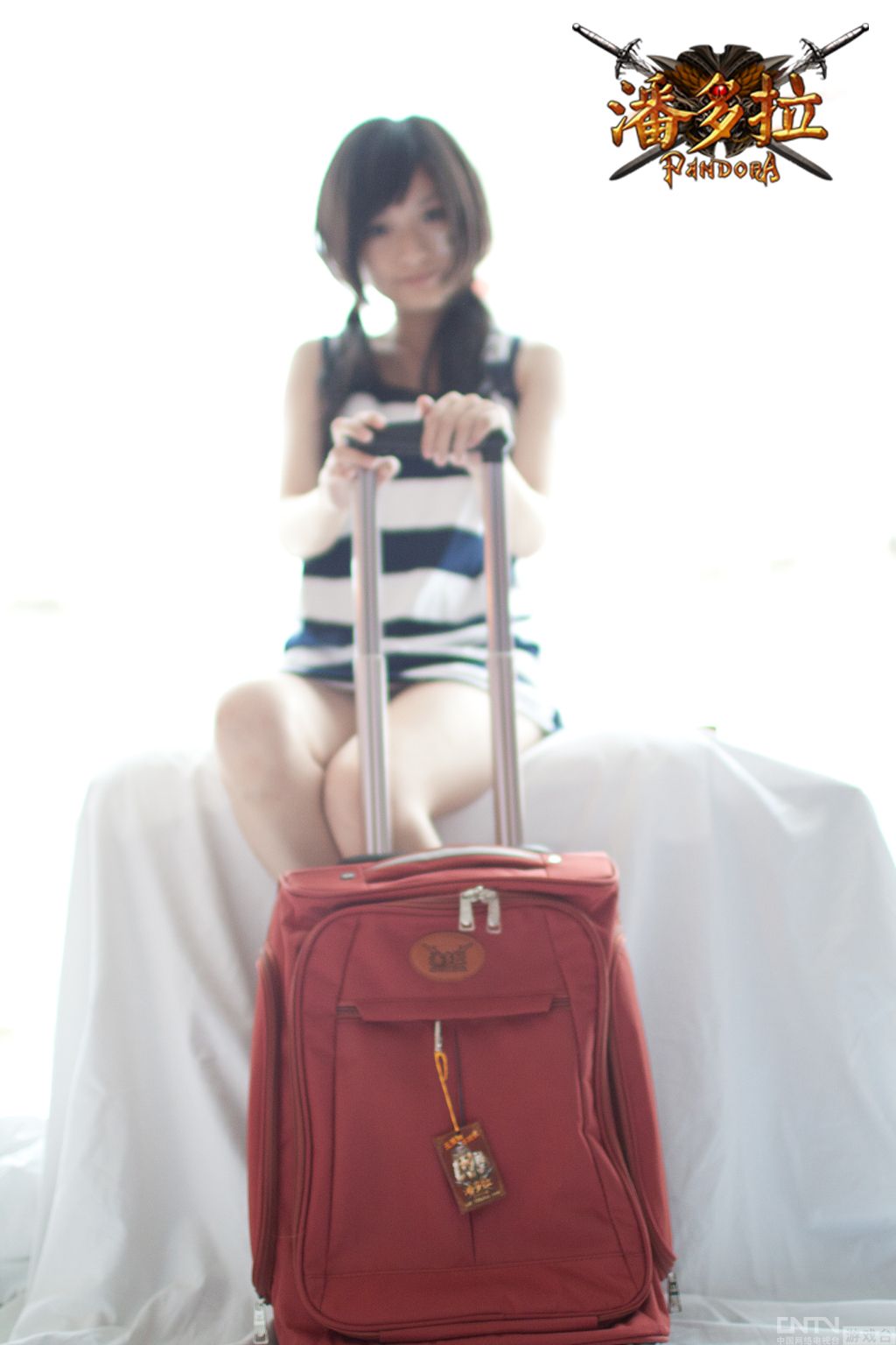 《潘多拉》当红<em>美女小</em>宅秀周边_八卦周边_游