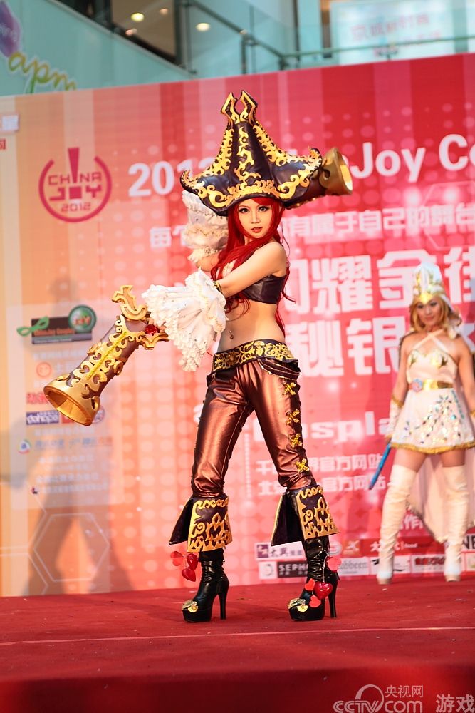英雄联盟厄运女郎cosplay图集