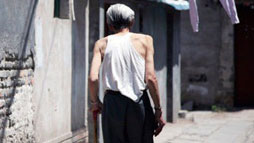 ���ϴ�λ��Ӧ����ô����