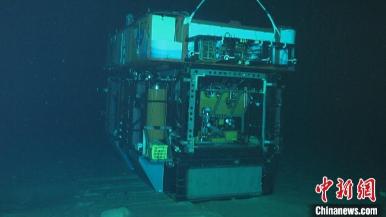 中国最新完成7次“奋斗者”号载人深潜作业 最深达7735.9米