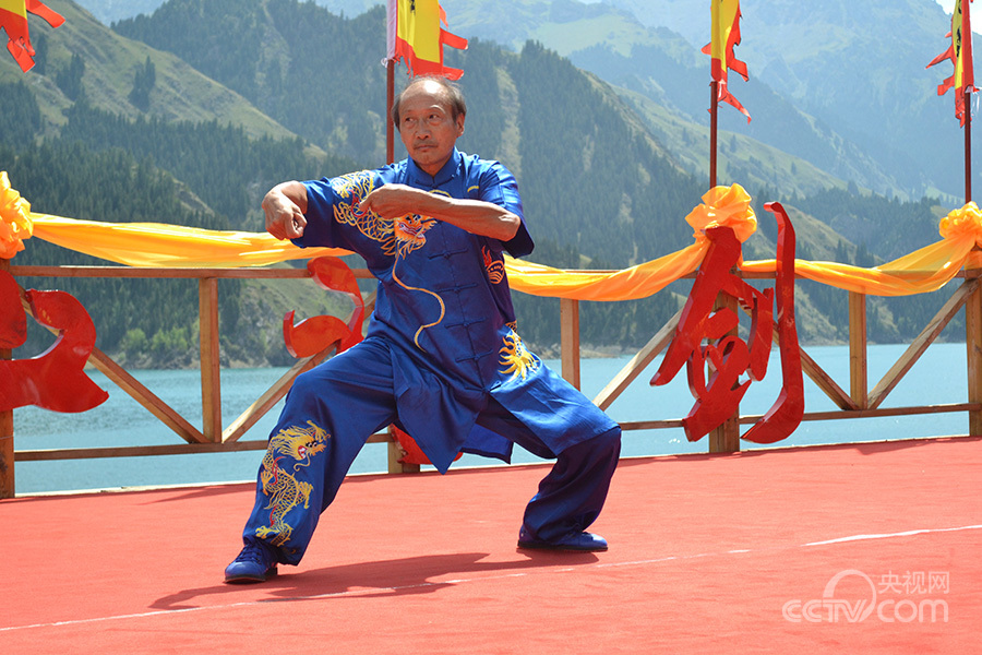"天山派传人"挑战武林众"掌门"遭拒 - woshiruziniu - woshiruziniu的