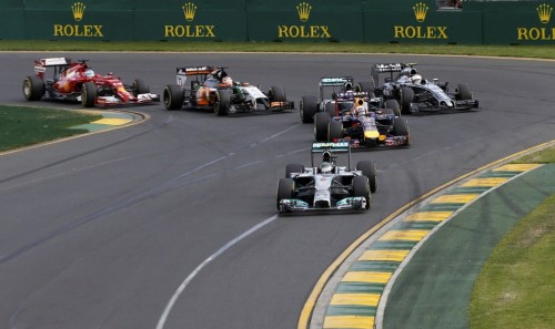 [高清组图]F1澳洲站罗斯博格夺冠 维特尔退赛