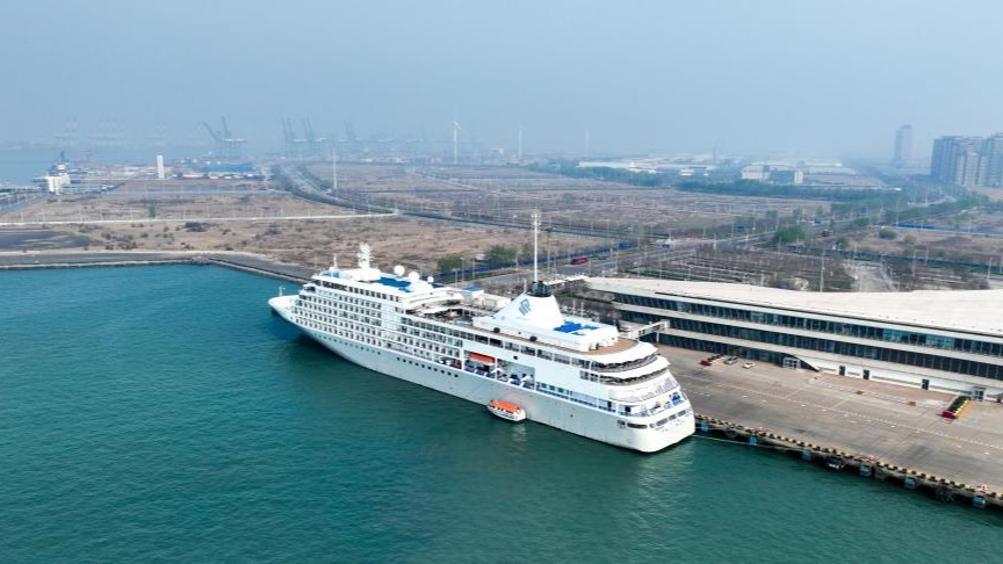 China's Tianjin port welcomes three int'l cruise ships within a week