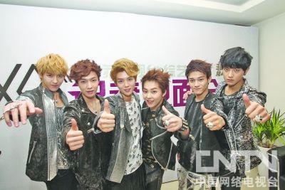 韩国偶像<em>团体</em>exo-m亮相南京_音乐台_中国网络