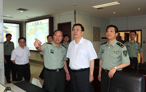 张德江等重庆市领导看望慰问驻渝部队和武警官