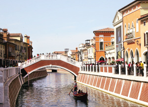 武清区佛罗伦萨小镇等景区成为游客旅游热点
