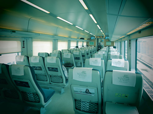 即拍即印 WiFi相机佳能IXUS 245HS评测_IT