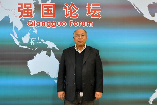 国家发改委社会发展研究所所长杨宜勇做客强国论坛。