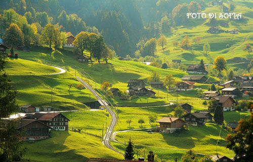 瑞士小村--格林德瓦尔德景色