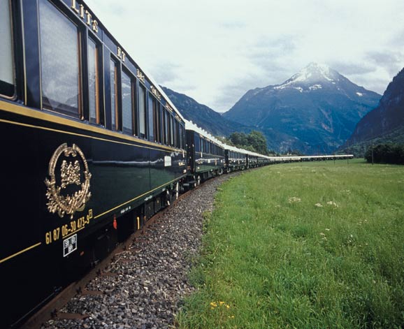 东方快车:疾驰在铁轨上的“移动宫殿”_旅游台_央视网