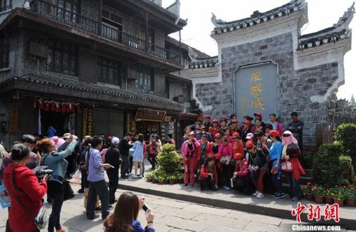 殷墟遗址_殷墟 门票收入(2)