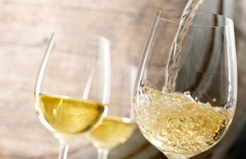 葡萄酒中的小清新:干白和半干白