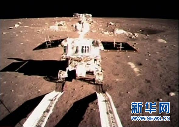 国外网友热侃 嫦娥 登月:月球不再遥远 谢谢中国