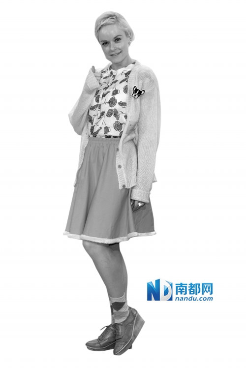 TVB剧中老外们过得如何?河国荣卖首饰<em>鬼妹</em>出