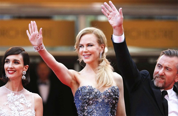 Nicole Kidman, Gong Li et Zhang Ziyi montent les marches