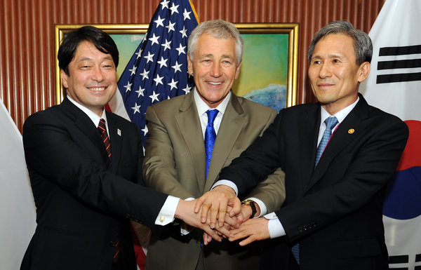 EE.UU. y Japón fortalecerán su estrategia conjunta de disuasión