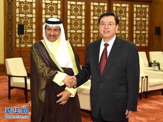 كبير المشرعين الصينيين يلتقي رئيس الوزراء الكويتي 