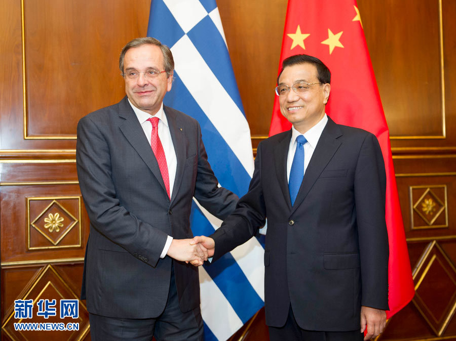 10月16日，中国国务院总理李克强在意大利米兰会见希腊总理萨马拉斯。 新华社记者 谢环驰 摄