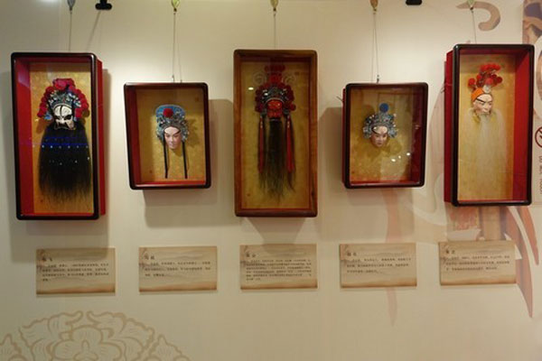 Exposición hace honor a Mei Lanfang, la “leyenda” de la ópera de Beijing