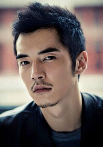 《<em>神犬小七</em>》主角曝光 <em>金世佳</em>郭碧婷领衔主演