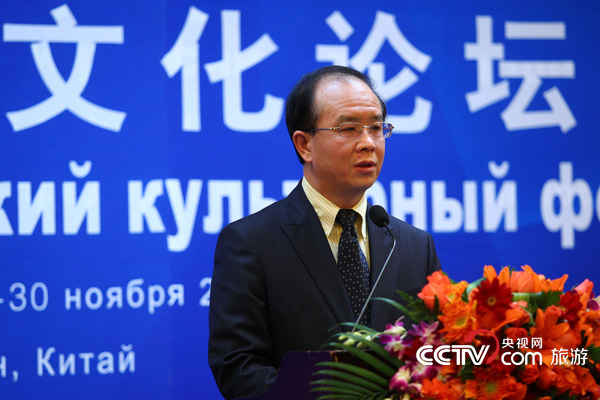 应中国文化部长蔡武的邀请,俄罗斯文化部长弗拉基米尔梅津斯基