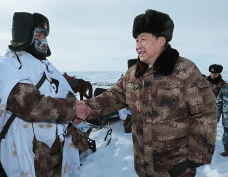 2014年1月26日，习近平来到中国边疆的内蒙古阿尔山，冒着零下30多度的严寒，迎风踏雪慰问在边防线上巡逻执勤的官兵。