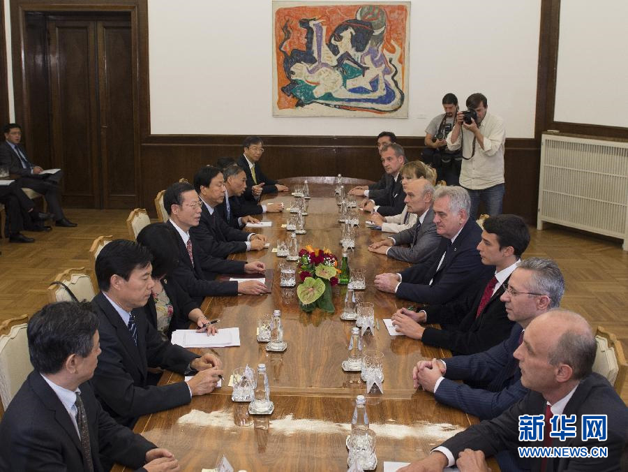 6月22日，国务院副总理张高丽在贝尔格莱德会见塞尔维亚总统尼科利奇。 新华社记者高洁摄