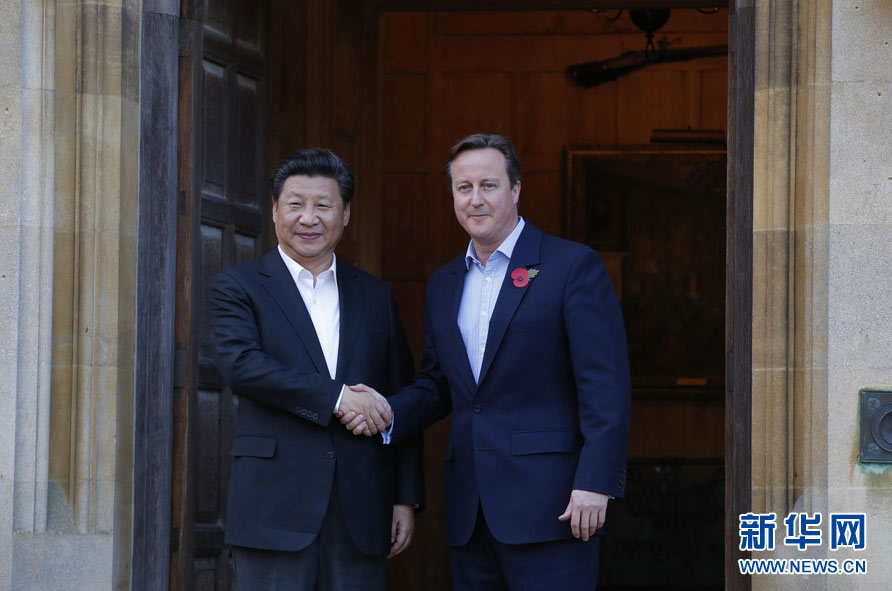 10月22日，国家主席习近平在契克斯首相乡间别墅同英国首相卡梅伦再次会晤。