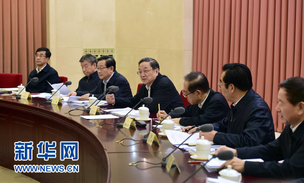 　　3月24日，全国政协在北京召开第47次双周协商座谈会，围绕“大力加强科普教育”建言献策。全国政协主席俞正声主持会议并讲话。新华社记者 张铎 摄