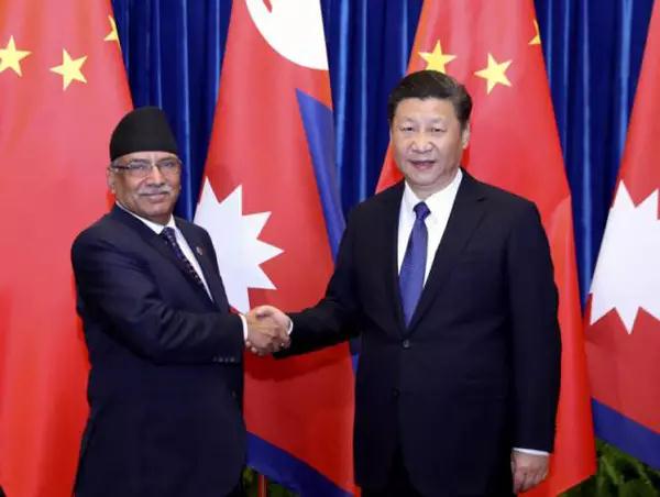 3月27日，国家主席习近平在北京人民大会堂会见尼泊尔总理普拉昌达。新华社记者丁林摄 