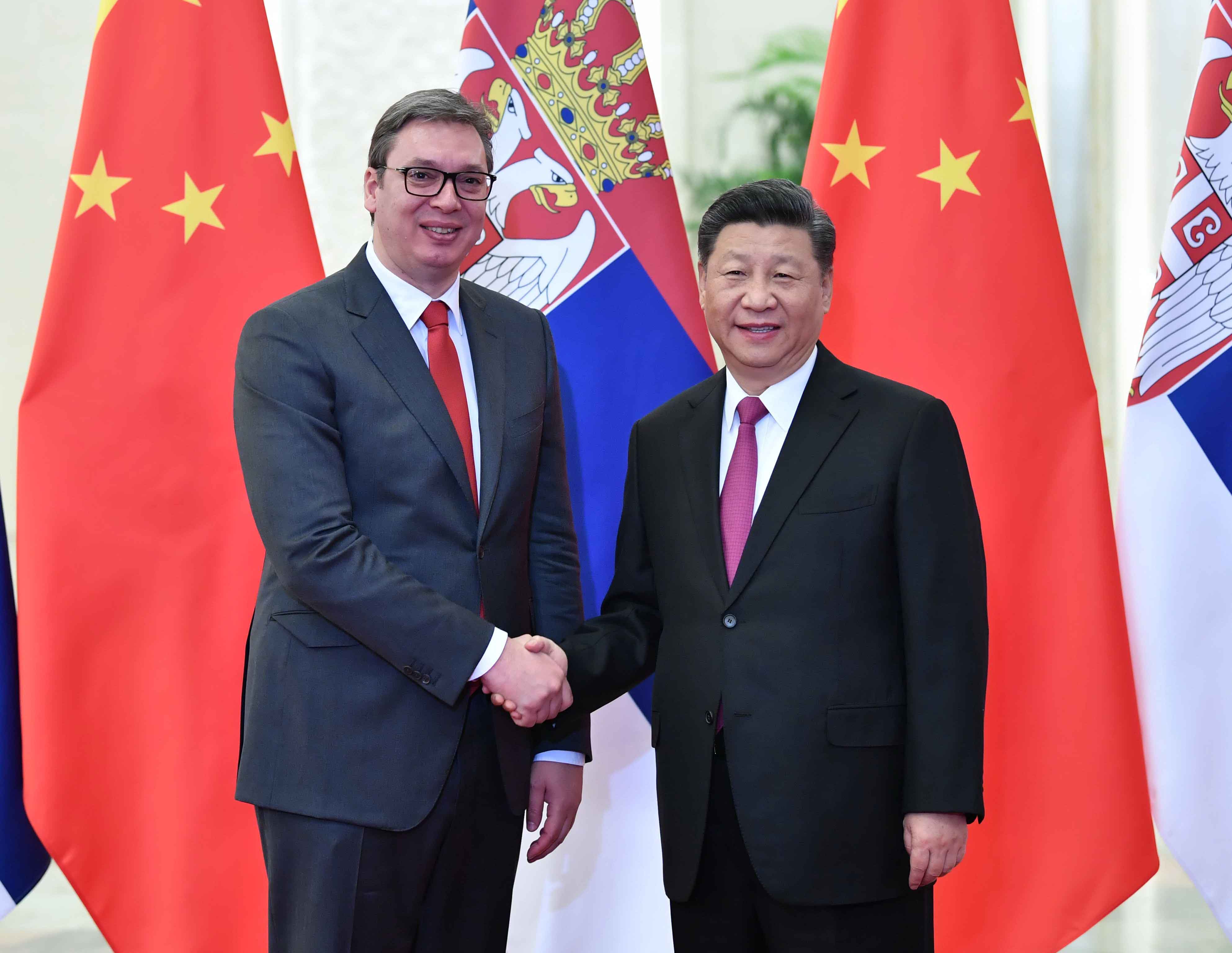 4月25日，国家主席习近平在北京人民大会堂会见塞尔维亚总统武契奇。