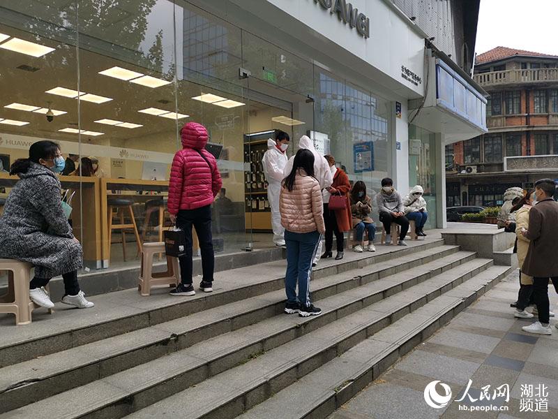 「武汉」武汉“解封”后的首个周末 熟悉的“烟火气”回归