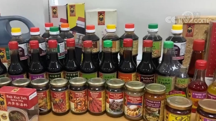 新加坡新加坡:逐步重启经济 对外贸易回升