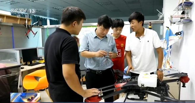 河南信阳：无人机创业 让梦想在田野起飞