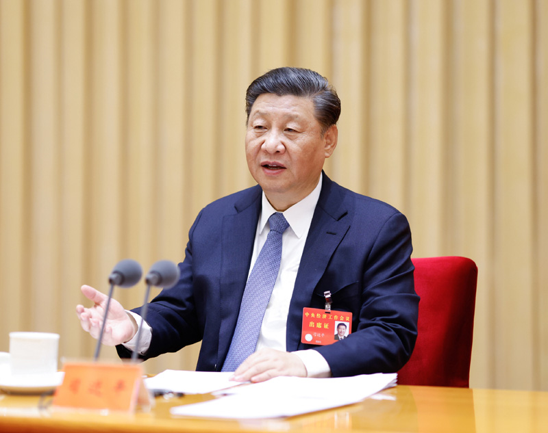　　12月16日至18日，中央经济工作会议在北京举行。中共中央总书记、国家主席、中央军委主席习近平发表重要讲话。新华社记者 黄敬文 摄