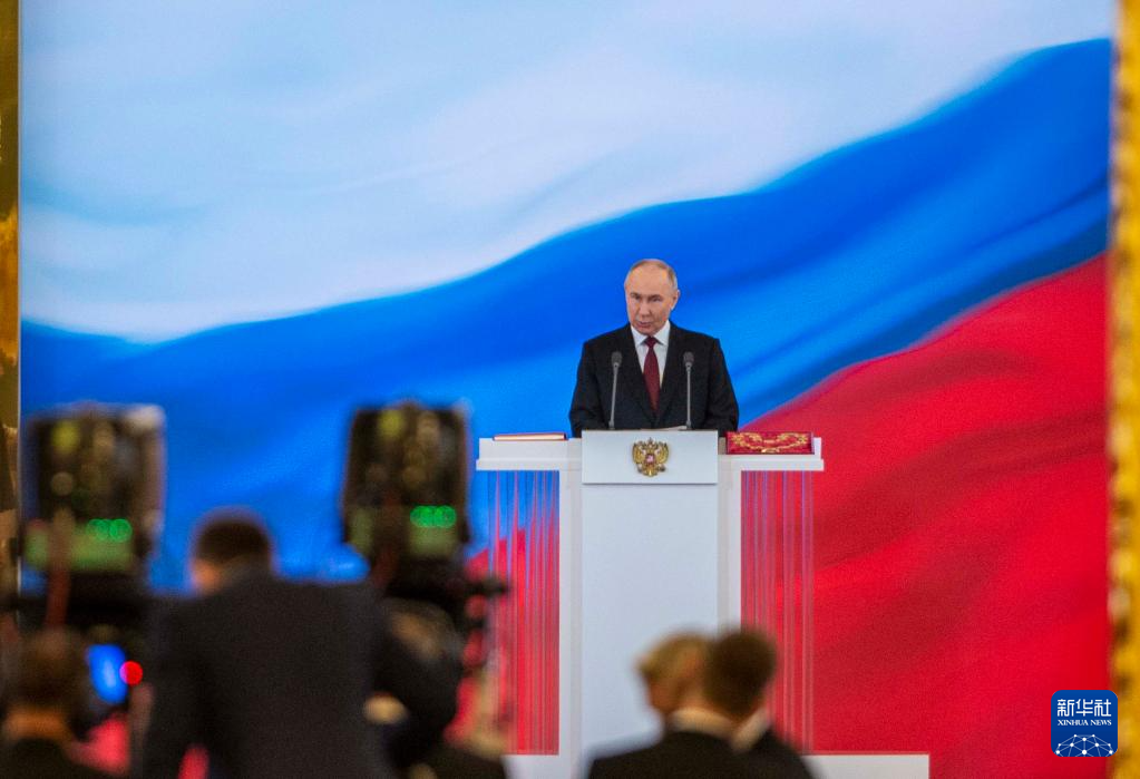 5月7日，俄罗斯总统普京在莫斯科克里姆林宫发表就职演说。新华社记者 曹阳 摄